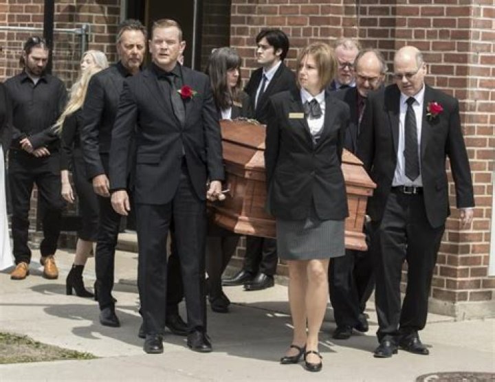 Chris Farley's Farewell: Who All Went to His Funeral?