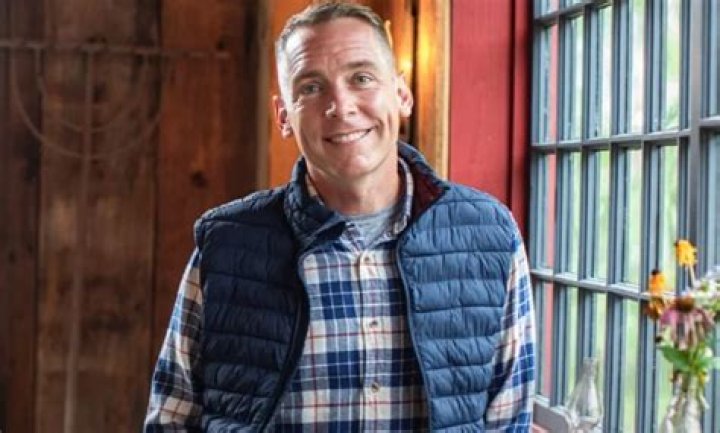 Clint Harp Age: All About the Popular Home Designer's Birth Year