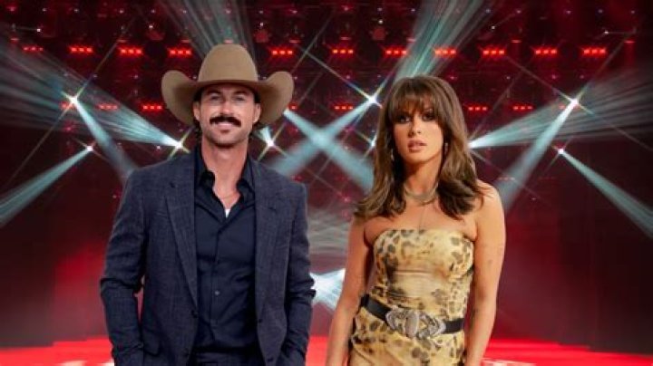 Did Riley Green Kiss Ella Langley? Unpacking the Talk