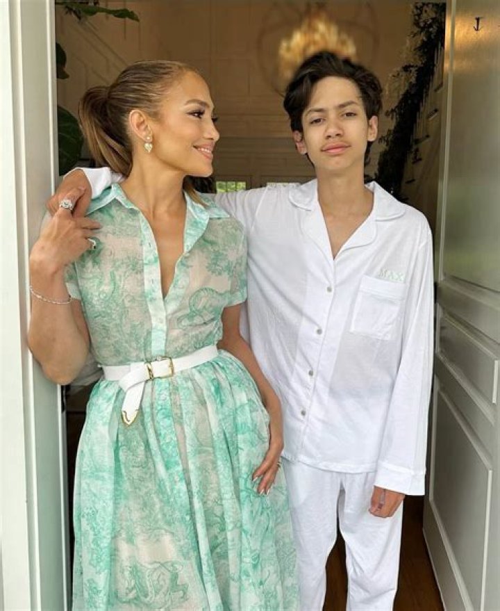How Many Hours Does JLO Sleep? Uncovering Her Vital Rest Secrets