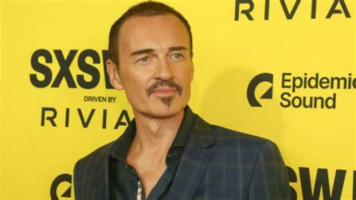 How Rich is Julian McMahon? Exploring a Star's Financial Standing