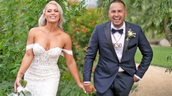 Unveiling The Private World Of Derek Deso's Wife: Discoveries And Insights