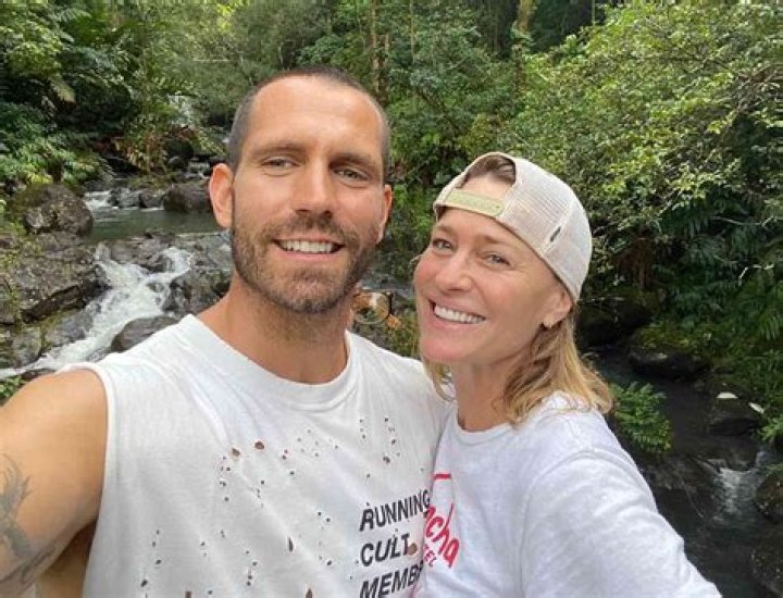 Who are Robin Wright's Husbands? Exploring Her Past Marriages