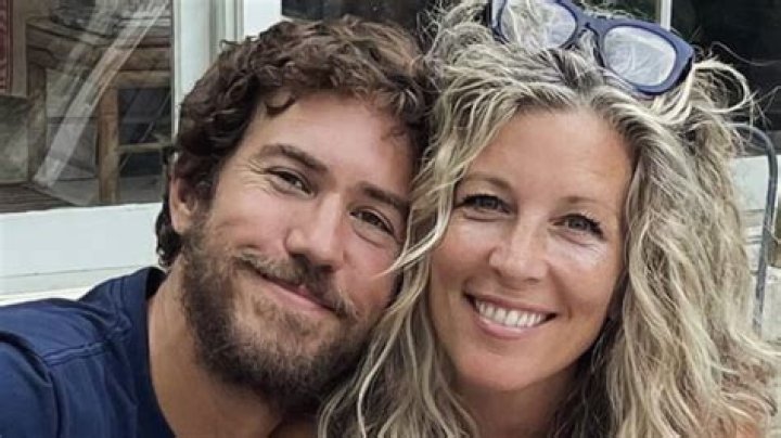 Who is Laura Wright's Husband? Exploring Other Notable Lauras